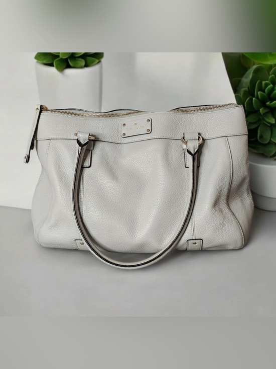 kate spade Handbags - Kate Spade Large Tote-Heather Grey